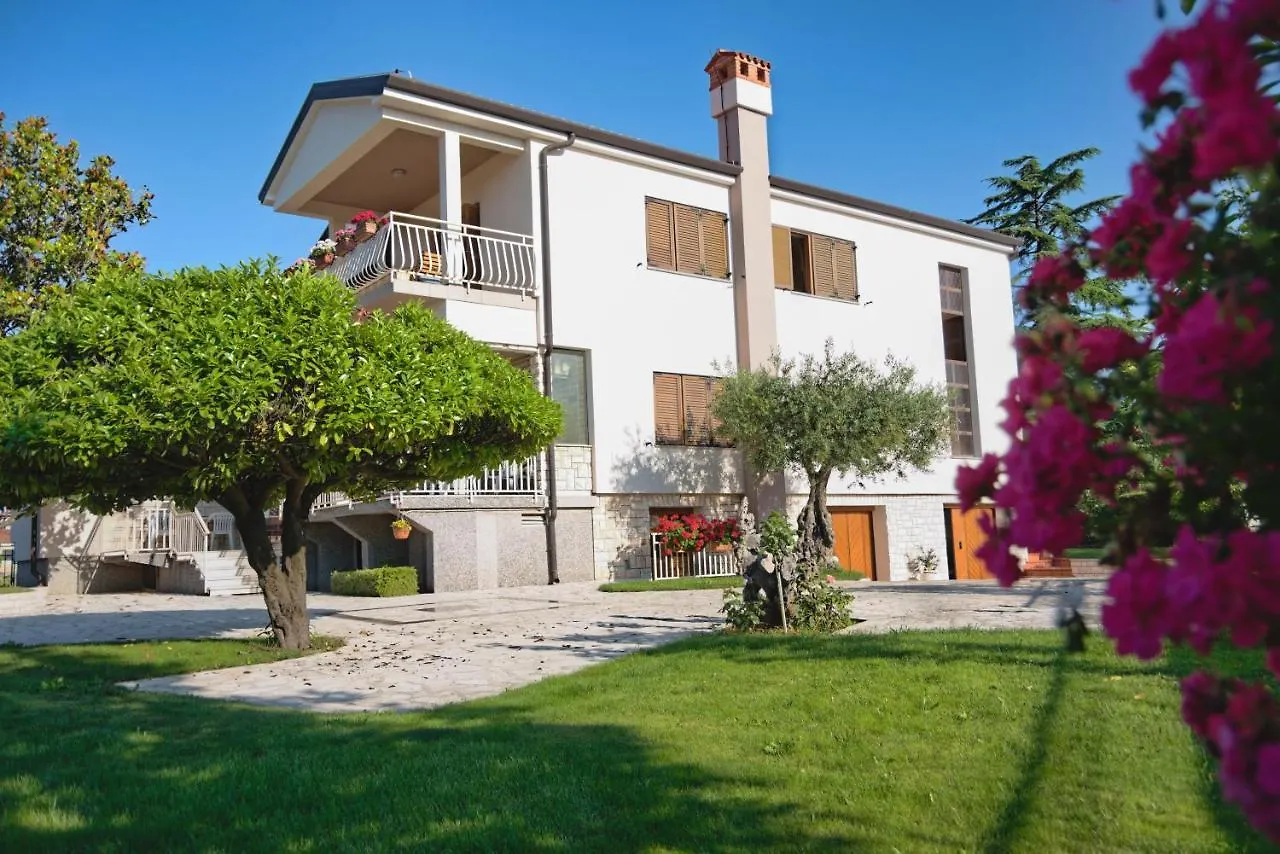 Apartments Vili Umag