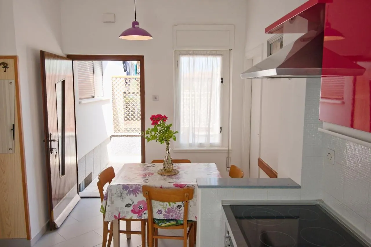 Apartments Vili Umag 0*,  Croatia